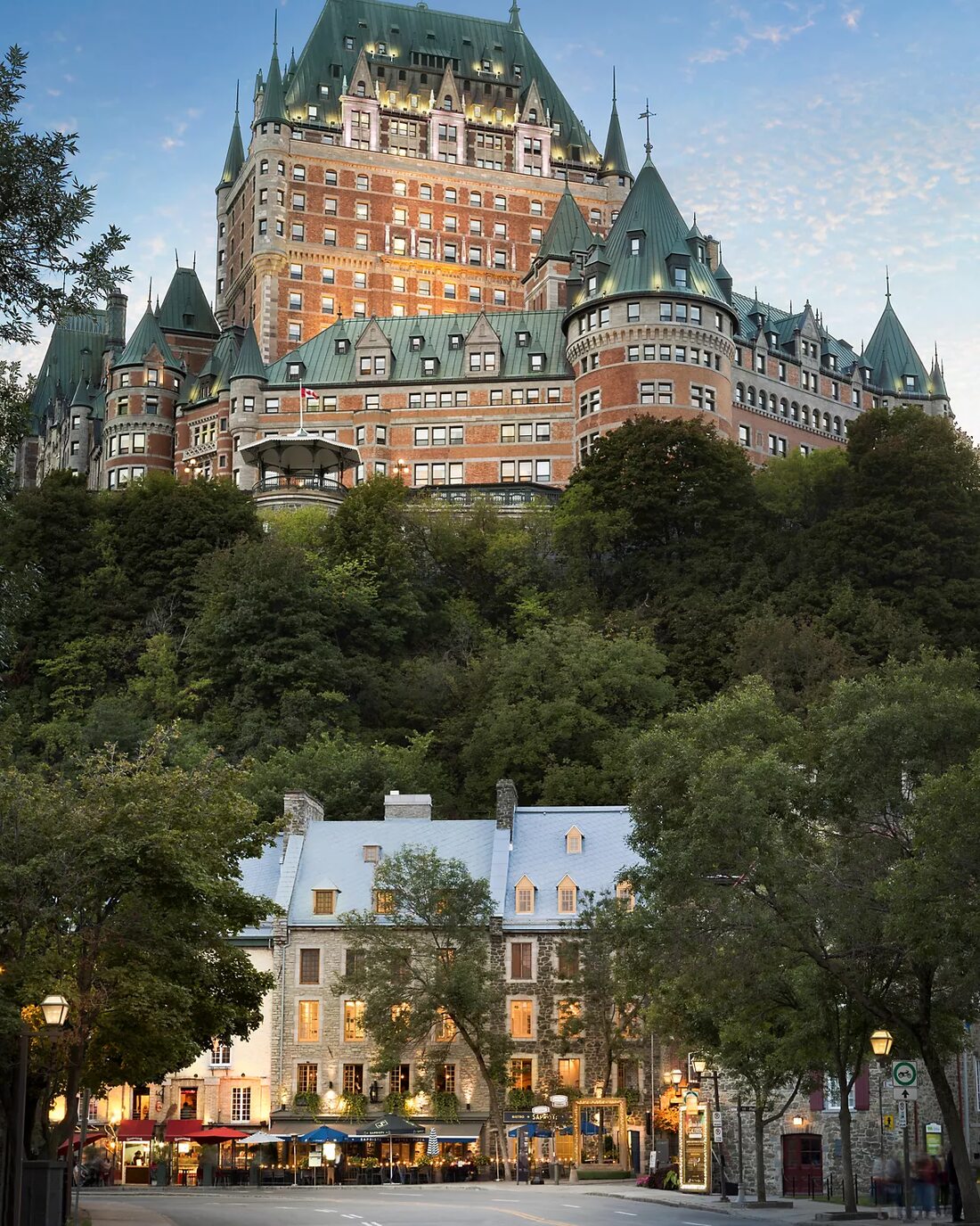 Château Frontenac vu depuis la basse-ville
